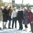 Foto de Yolanda - con las mismas 6 damas de Alcal� de Henares en el Barrio Peque�o nevado ahora en invierno el d�a 30 de enero de 2010