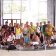 Grupo Lidia - delante del g�iser en la ciudad balnearia - Karlovy Vary