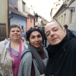 Una selfie con los ch�veres venezolanos radi�logo y sirujano est�tico en el Callej�n del Oro en el Castillo de Praga el d�a 16 de octubre del 2016